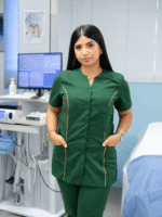 Tenue Super Ouvert Avec Bouton